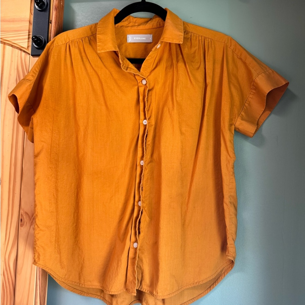 Everlane Square Air Shirt in Amber size S